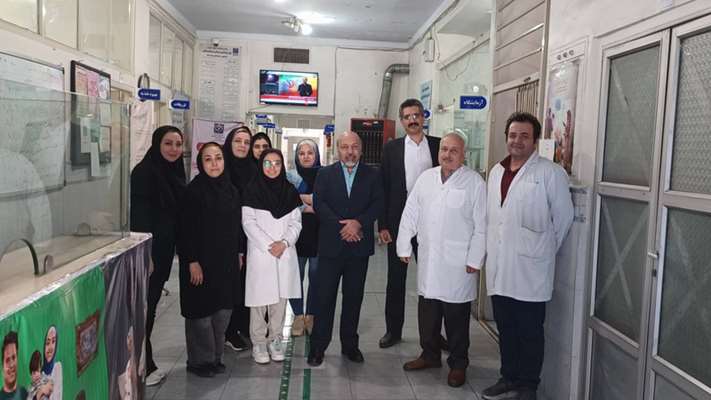 بازدید رئیس مرکز بهداشت جنوب تهران در اولین روز از سال نو از مراکز خدمات جامع سلامت